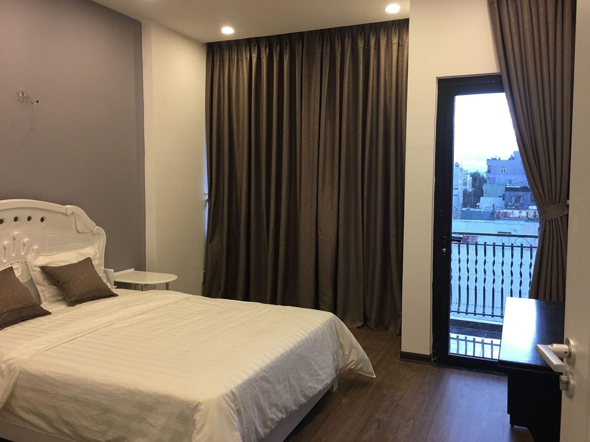 Bella Apartment My Khe Beach ดานัง ภายนอก รูปภาพ